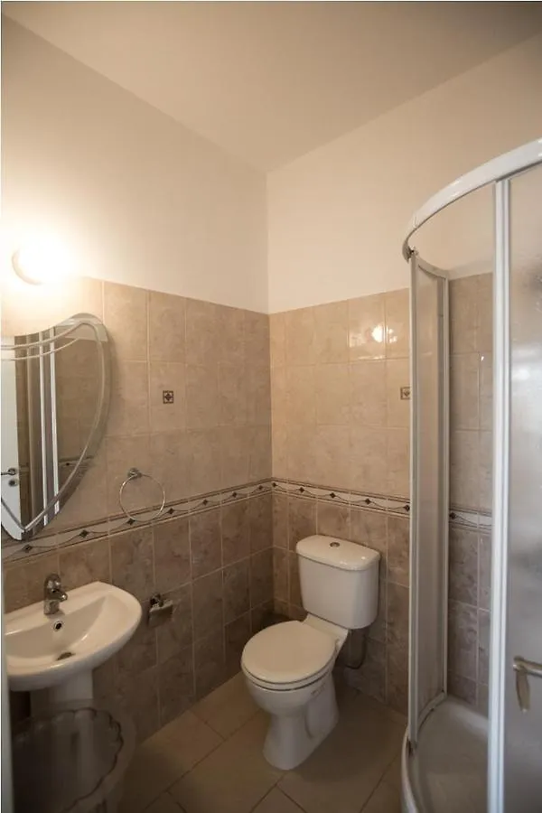 Carilisto Villas Big 4 Bedrooms In Center Of Ayia Napa 0*,