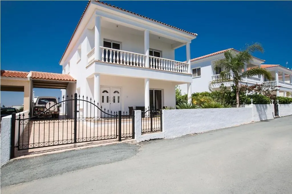 Carilisto Villas Big 4 Bedrooms In Center Of Ayia Napa Cyprus